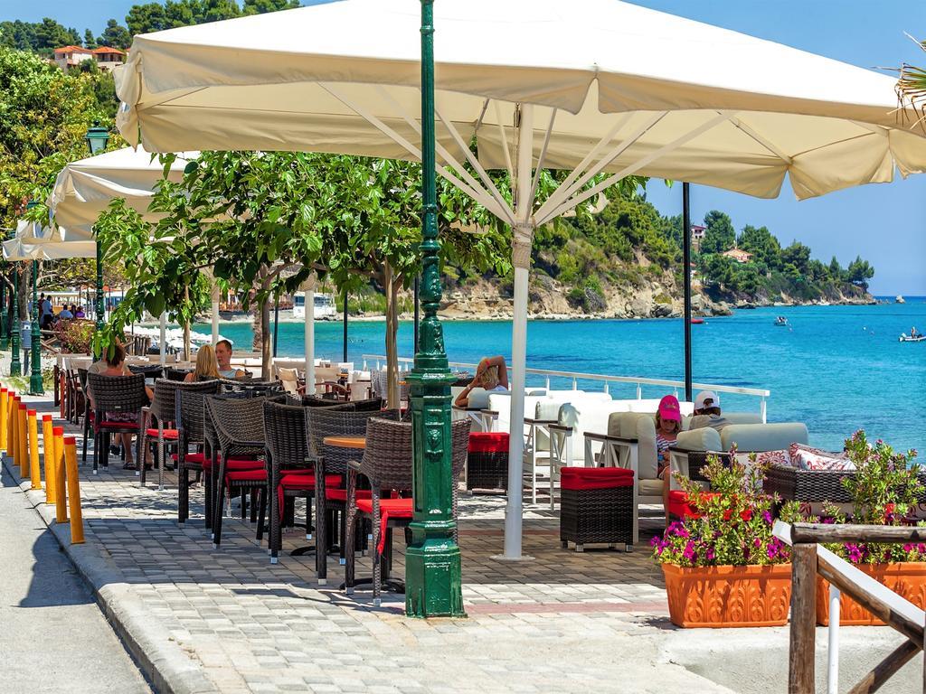 Xenios Dolphin Beach Hotel Possidi Exterior foto