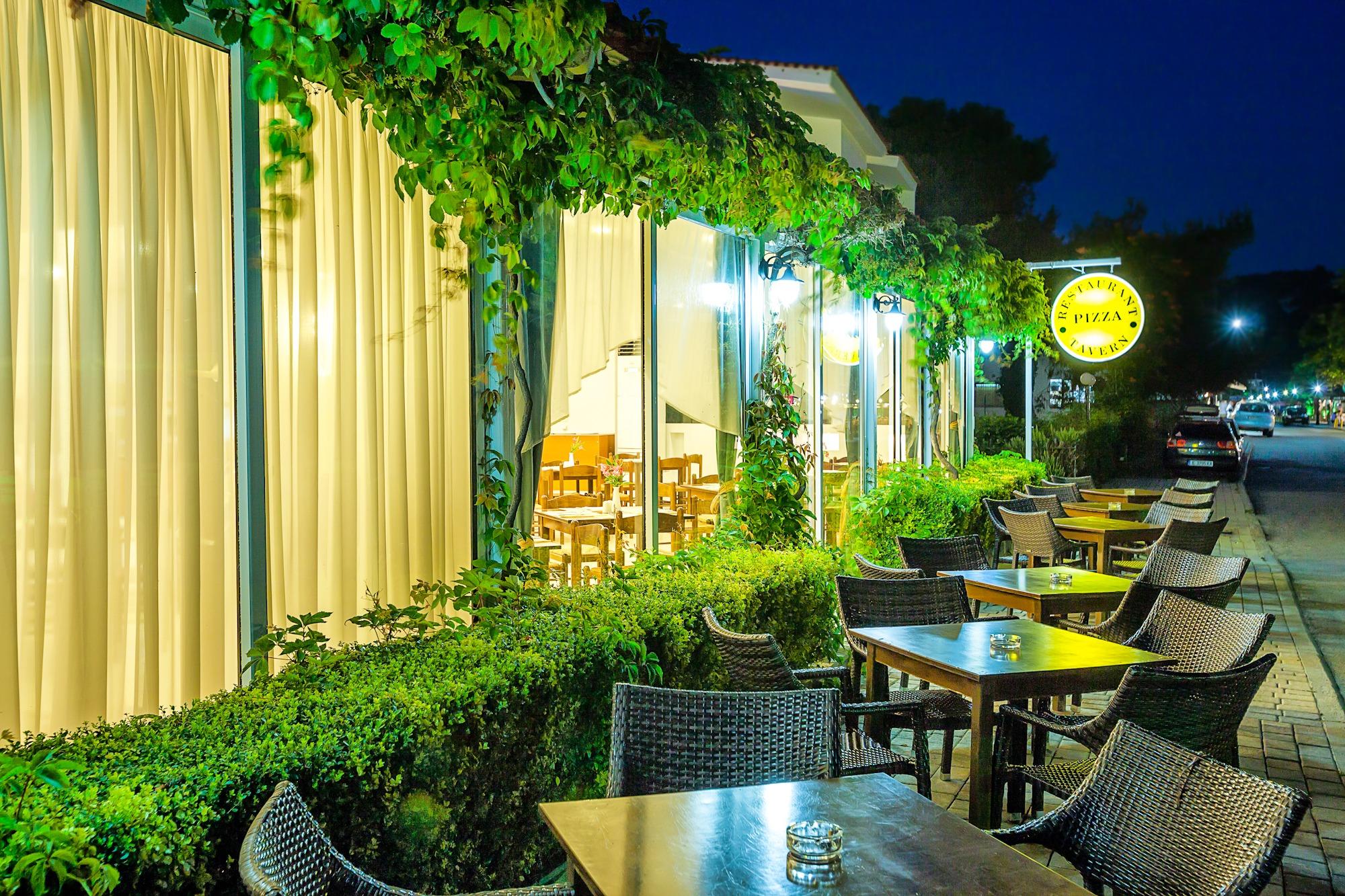 Xenios Dolphin Beach Hotel Possidi Exterior foto
