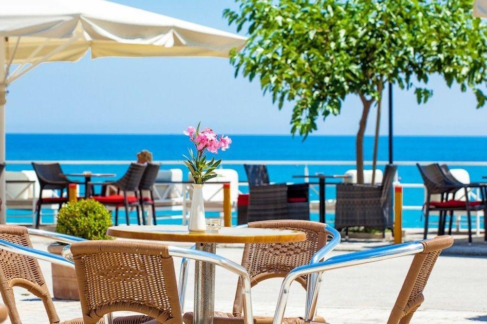 Xenios Dolphin Beach Hotel Possidi Exterior foto
