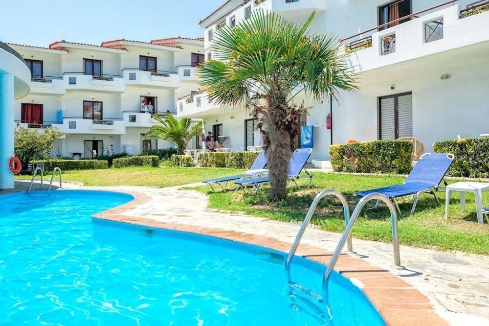 Xenios Dolphin Beach Hotel Possidi Exterior foto