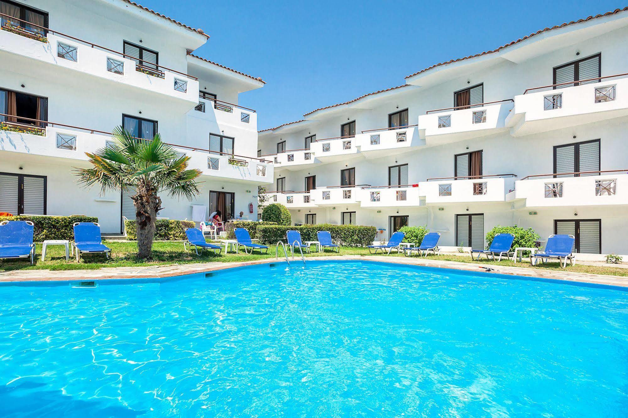 Xenios Dolphin Beach Hotel Possidi Exterior foto